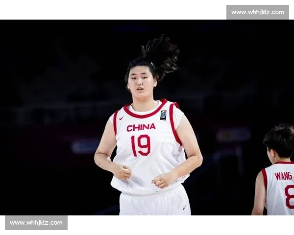 18 岁 女姚明 张子宇亚洲杯热身赛统治级表现:2.26 米身高重塑亚洲女篮格局 18 岁 女姚明 张子宇亚洲杯热身赛统治级表现:2.26 米身高重塑亚洲女篮格局